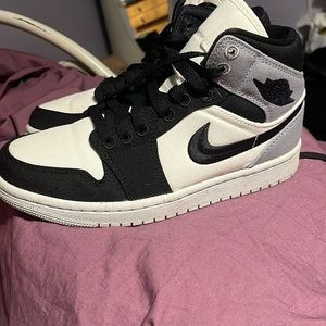 Jordan 1 mid light steel grey canvas